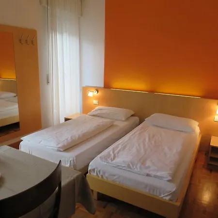 Garnì Domus Mea Hotel