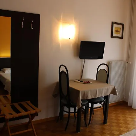 Hotel Garnì Domus Mea 2*