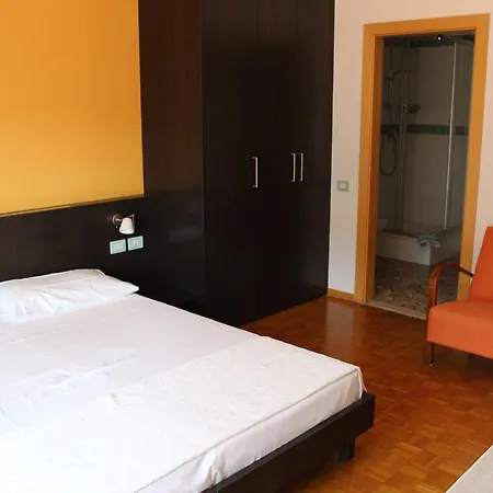 Garnì Domus Mea 2*