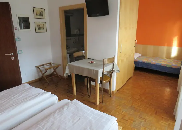 ホテル Garni Domus Mea 2*